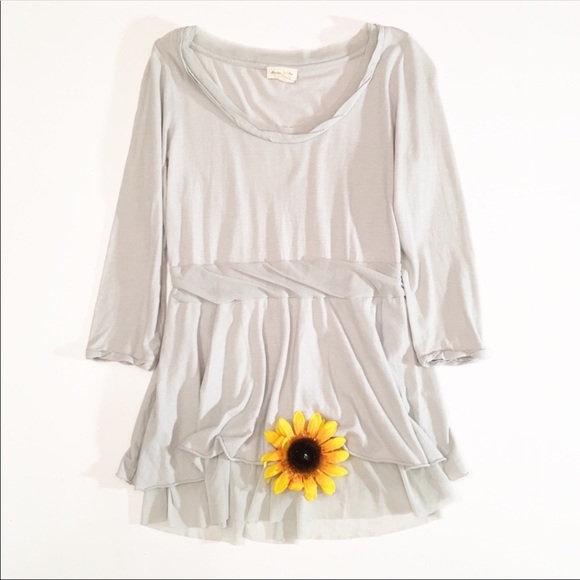 Anthropologie Tops - Anthropologie Meadow Rue gray 3/4 sleeve top med.